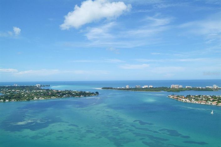 Image No.42-3 Bed Property for sale