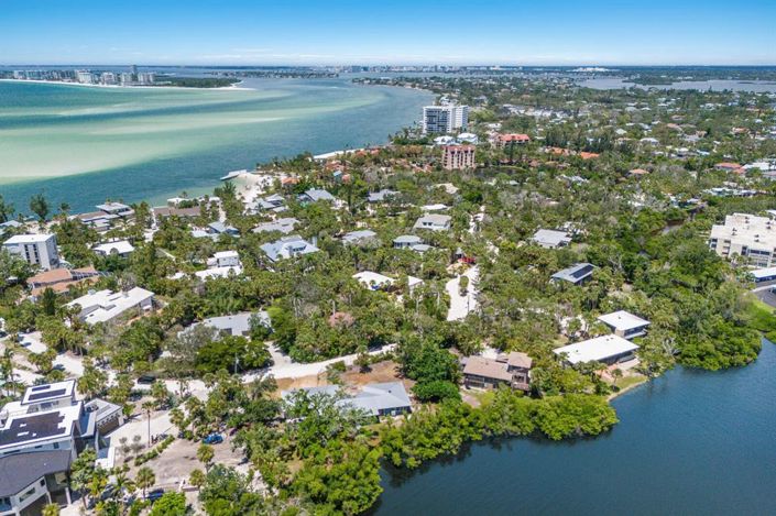 Image No.56-3 Bed Property for sale