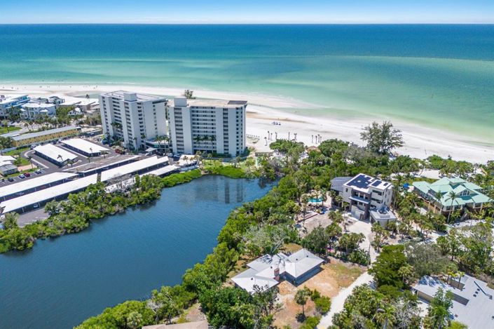 Image No.67-3 Bed Property for sale