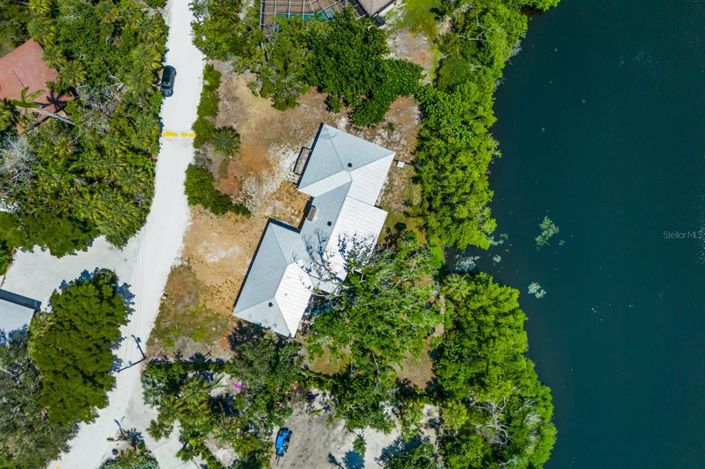 Image No.78-3 Bed Property for sale