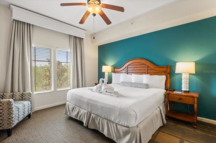 Image No.10-2 Bed Property for sale