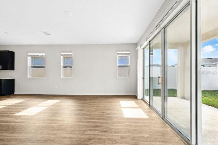 Image No.13-4 Bed Property for sale