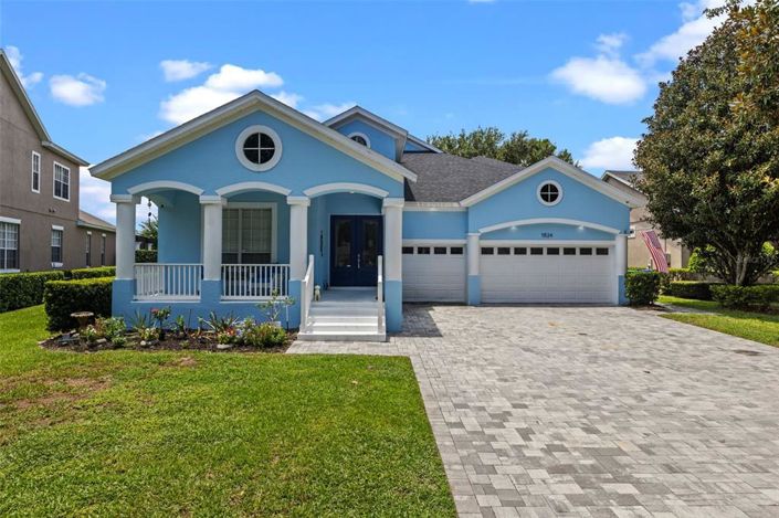 Image No.1-5 Bed Property for sale