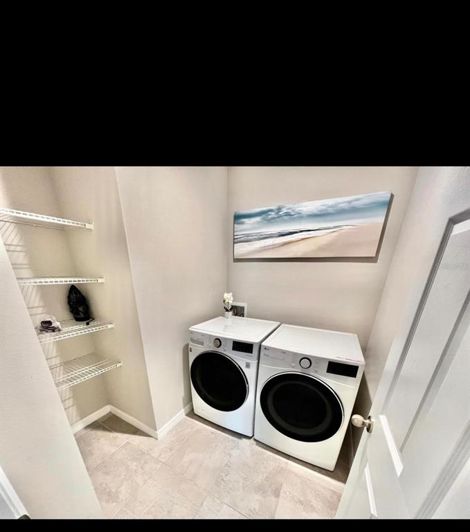 Image No.23-4 Bed Property for sale