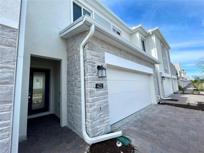 Image No.3-3 Bed Townhouse for sale