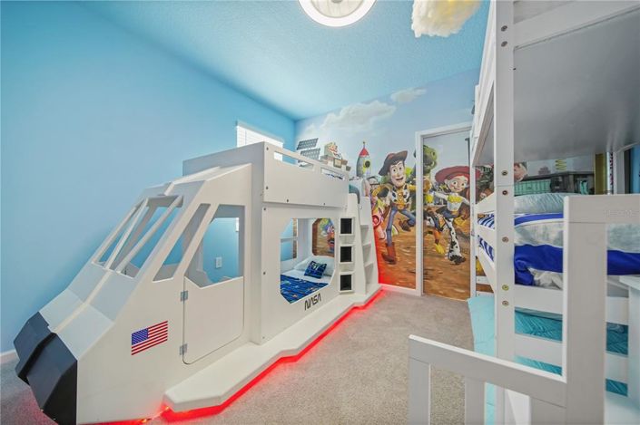 Image No.20-14 Bed Property for sale