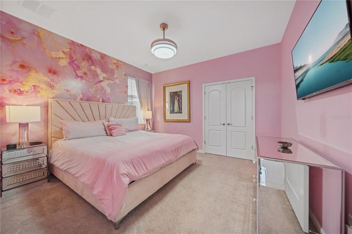 Image No.29-14 Bed Property for sale