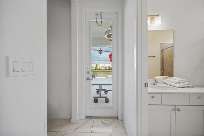 Image No.31-14 Bed Property for sale