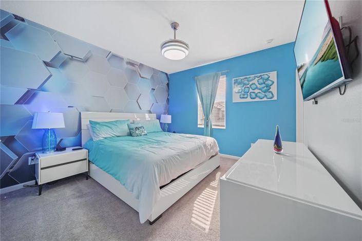 Image No.38-14 Bed Property for sale