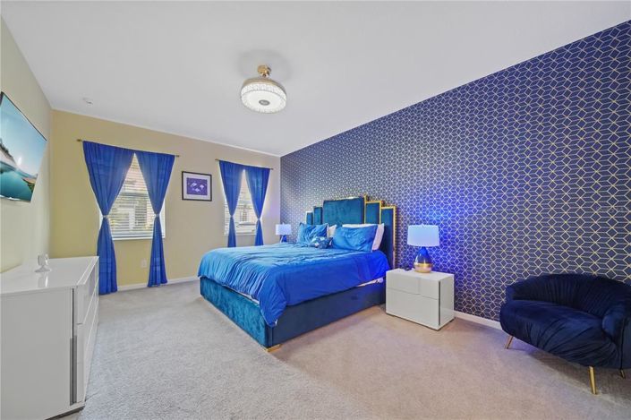 Image No.7-14 Bed Property for sale