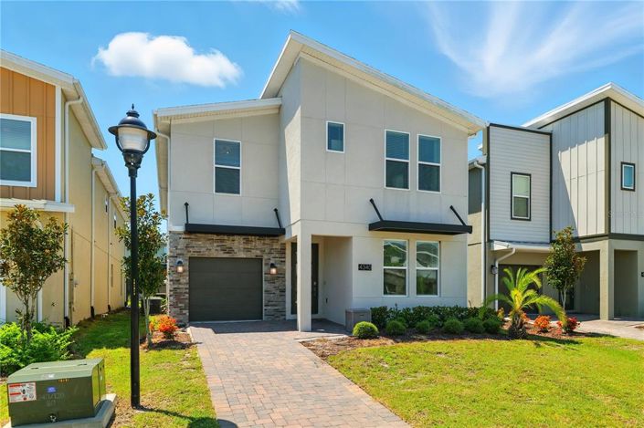 Image No.3-6 Bed Property for sale