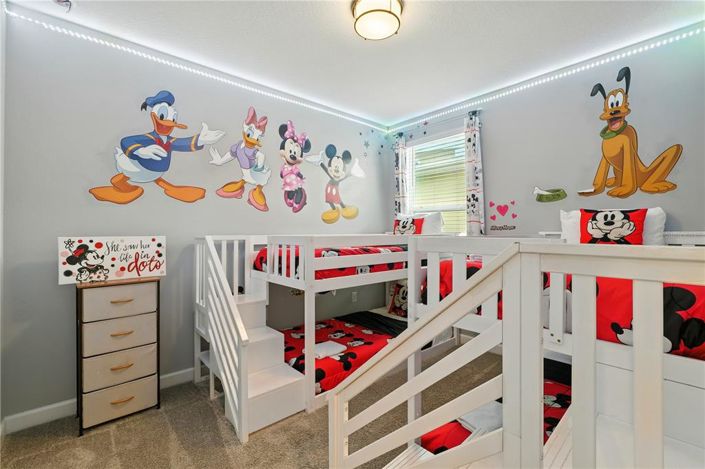 Image No.31-6 Bed Property for sale