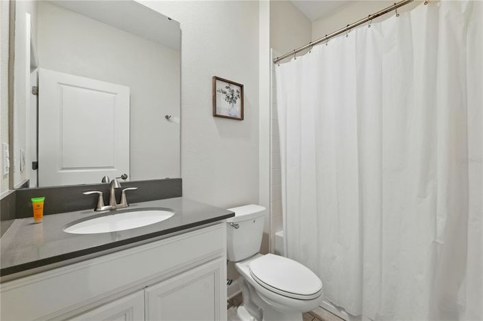 Image No.45-6 Bed Property for sale