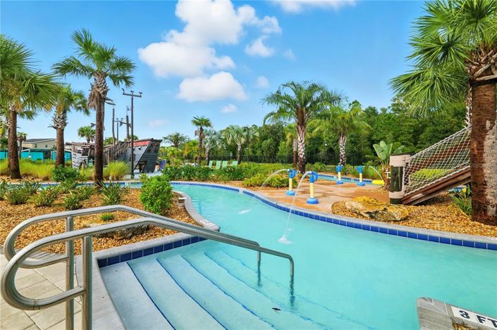 Image No.56-6 Bed Property for sale