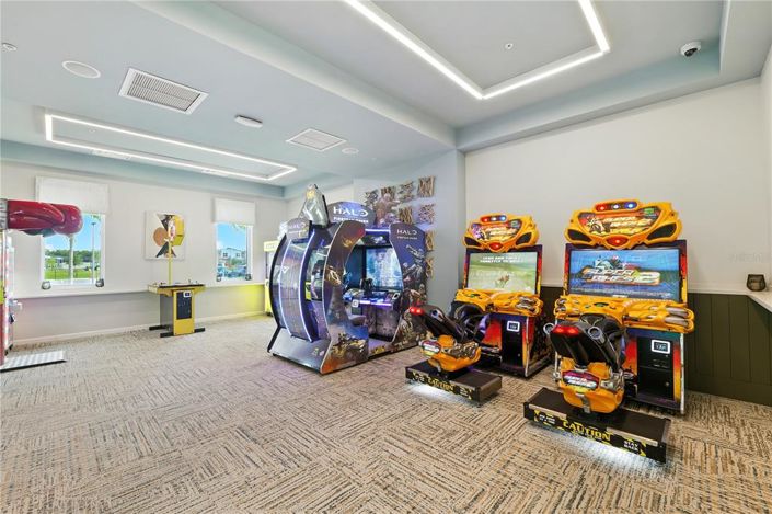 Image No.60-6 Bed Property for sale