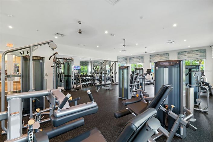 Image No.65-6 Bed Property for sale