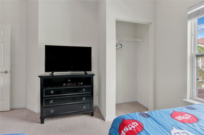 Image No.17-3 Bed Townhouse for sale