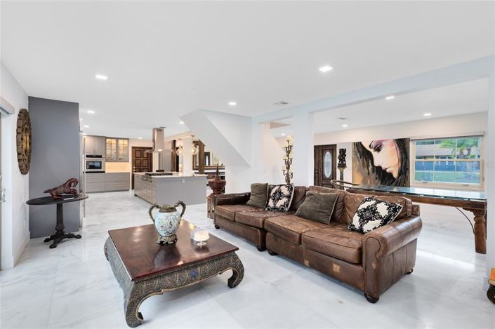 Image No.11-Propriété de 4 chambres à vendre à Orlando