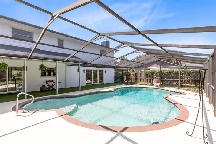 Image No.2-Propriété de 4 chambres à vendre à Orlando