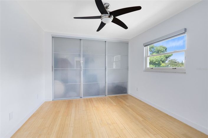 Image No.28-Propriété de 4 chambres à vendre à Orlando