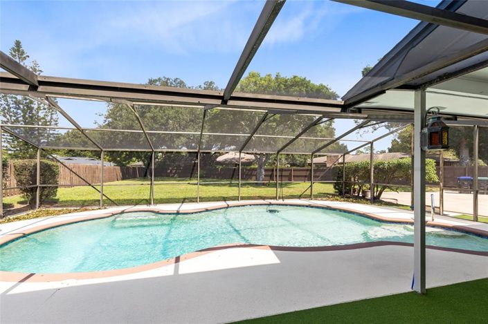 Image No.31-Propriété de 4 chambres à vendre à Orlando