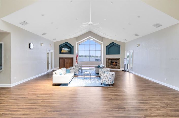 Image No.50-4 Bed Property for sale