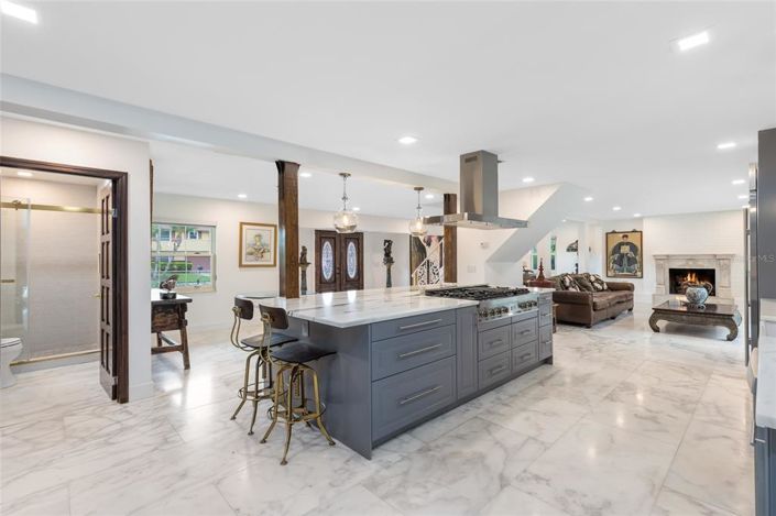 Image No.7-Propriété de 4 chambres à vendre à Orlando