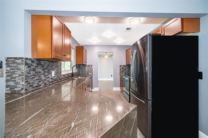 Image No.11-4 Bed Property for sale