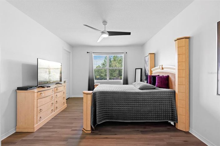 Image No.26-2 Bed Property for sale