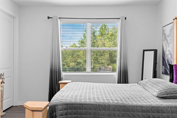 Image No.28-2 Bed Property for sale