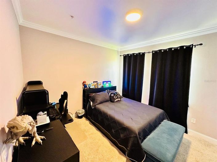 Image No.13-4 Bed Townhouse for sale