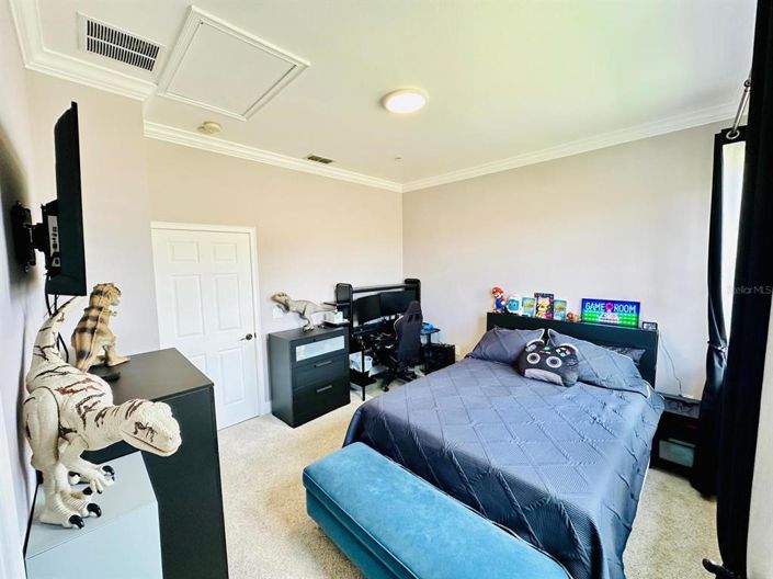 Image No.18-4 Bed Townhouse for sale