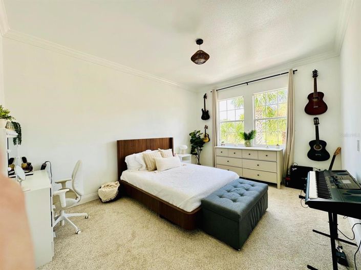 Image No.28-4 Bed Townhouse for sale