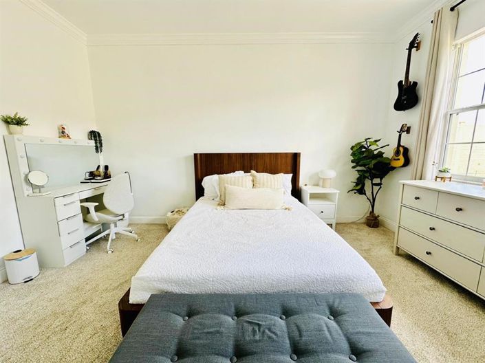 Image No.32-4 Bed Townhouse for sale