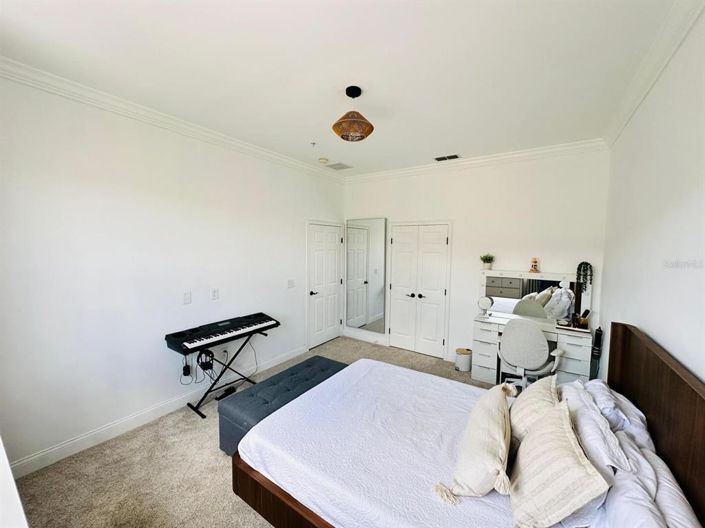 Image No.38-4 Bed Townhouse for sale