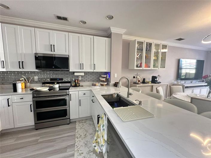 Image No.4-4 Bed Townhouse for sale