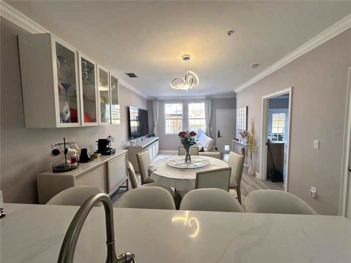 Image No.5-4 Bed Townhouse for sale