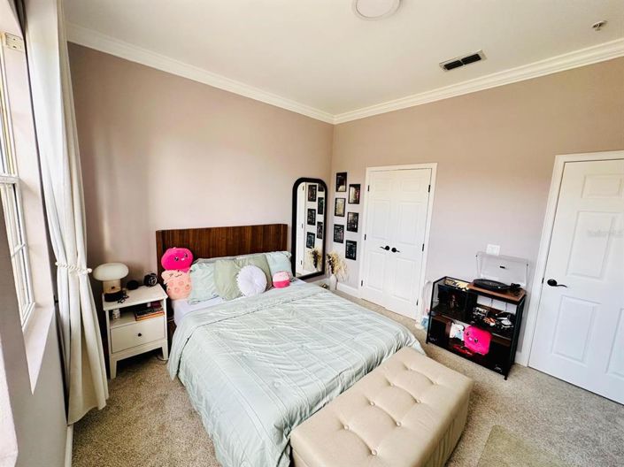 Image No.56-4 Bed Townhouse for sale