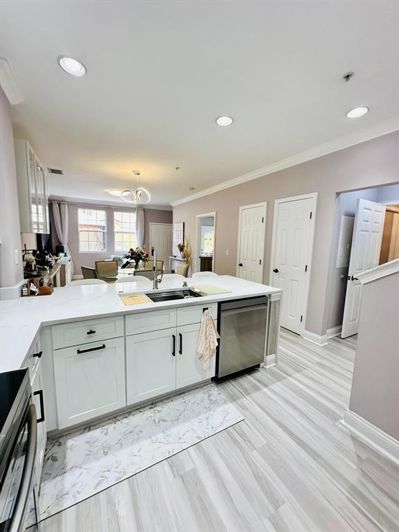 Image No.60-4 Bed Townhouse for sale