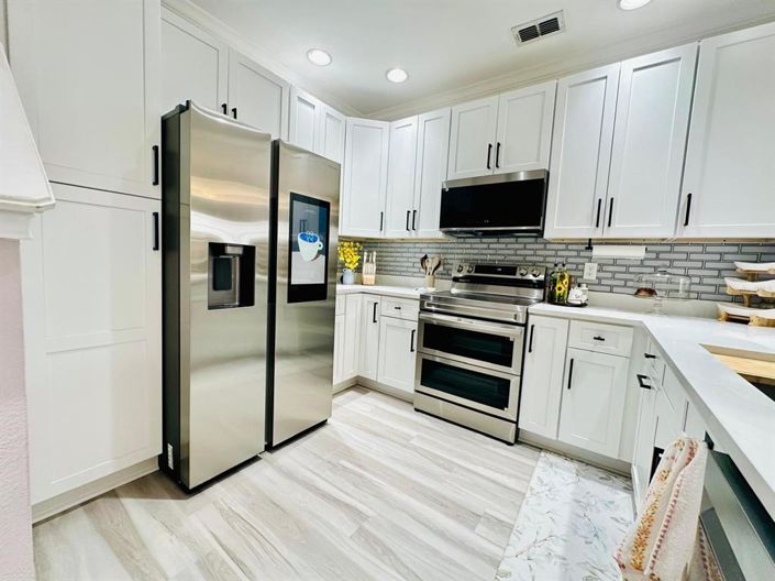 Image No.63-4 Bed Townhouse for sale