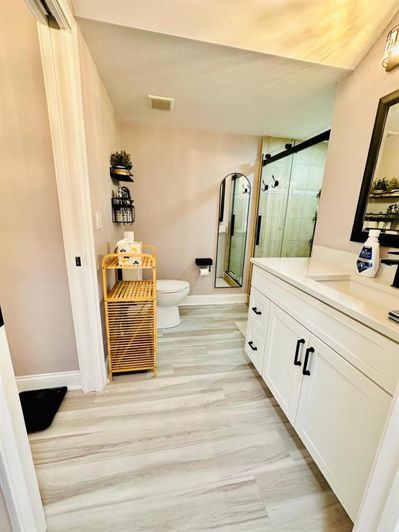 Image No.68-4 Bed Townhouse for sale