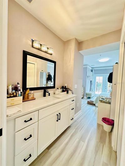 Image No.73-4 Bed Townhouse for sale