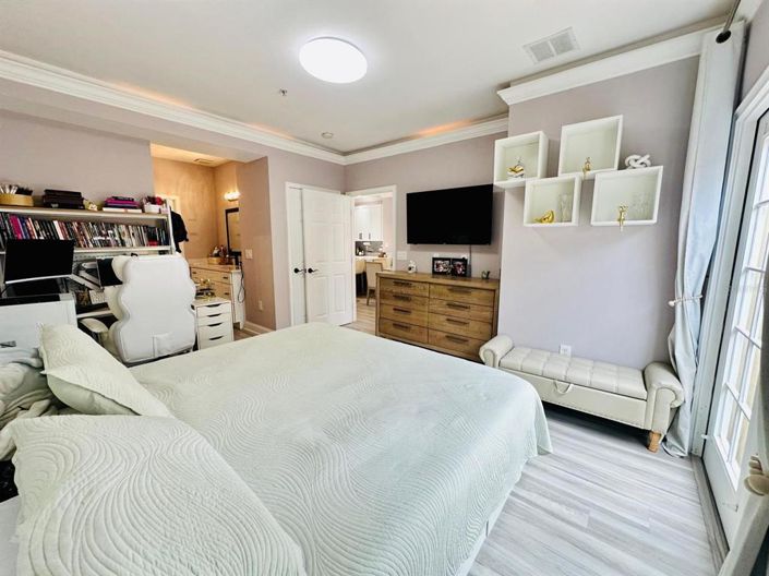 Image No.78-4 Bed Townhouse for sale