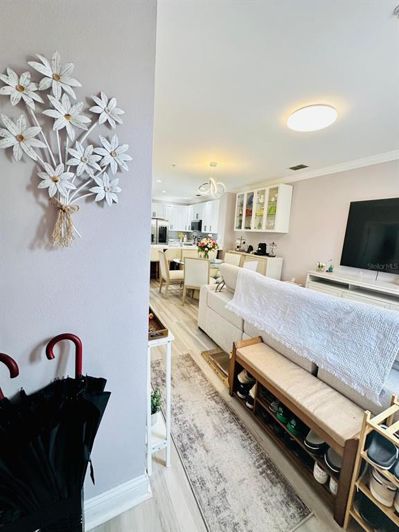 Image No.80-4 Bed Townhouse for sale