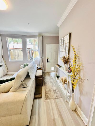 Image No.85-4 Bed Townhouse for sale