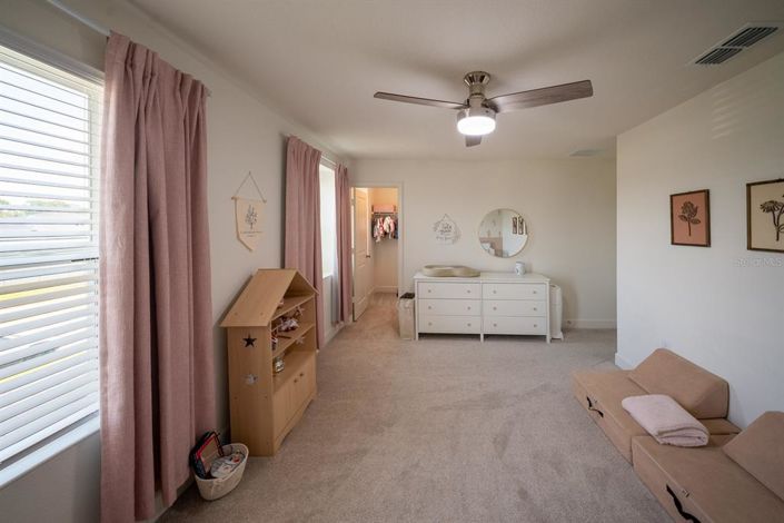 Image No.12-4 Bed Property for sale