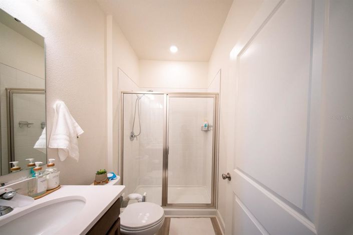 Image No.26-4 Bed Property for sale