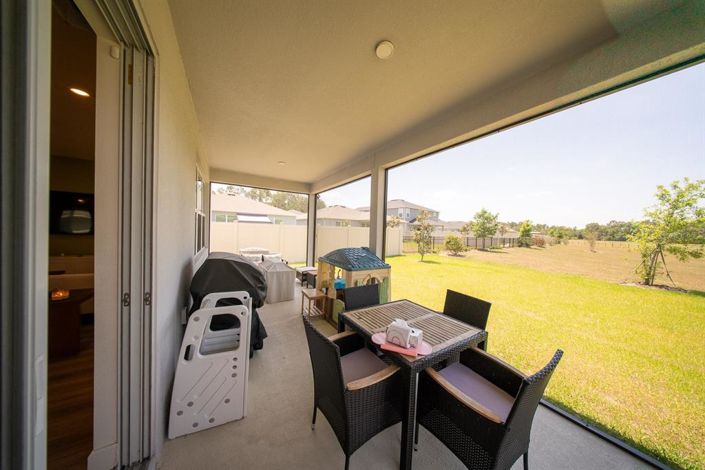 Image No.27-4 Bed Property for sale