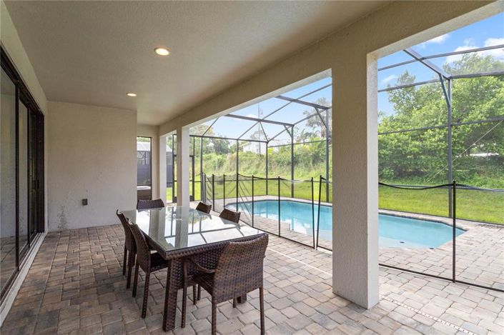 Image No.30-Propriété de 4 chambres à vendre à Haines City