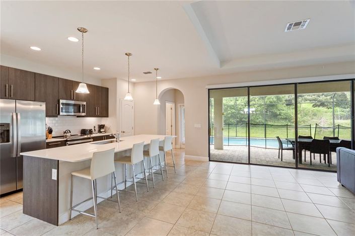 Image No.4-Propriété de 4 chambres à vendre à Haines City